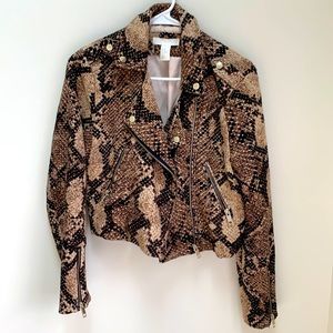 Snakeskin zippered jacket with metal details